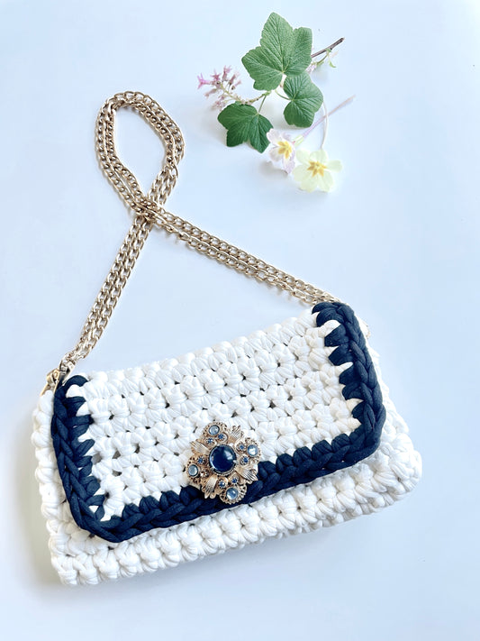 Crochet Your Own Designer Bag with Recycled T-shirt Yarn at Westbury