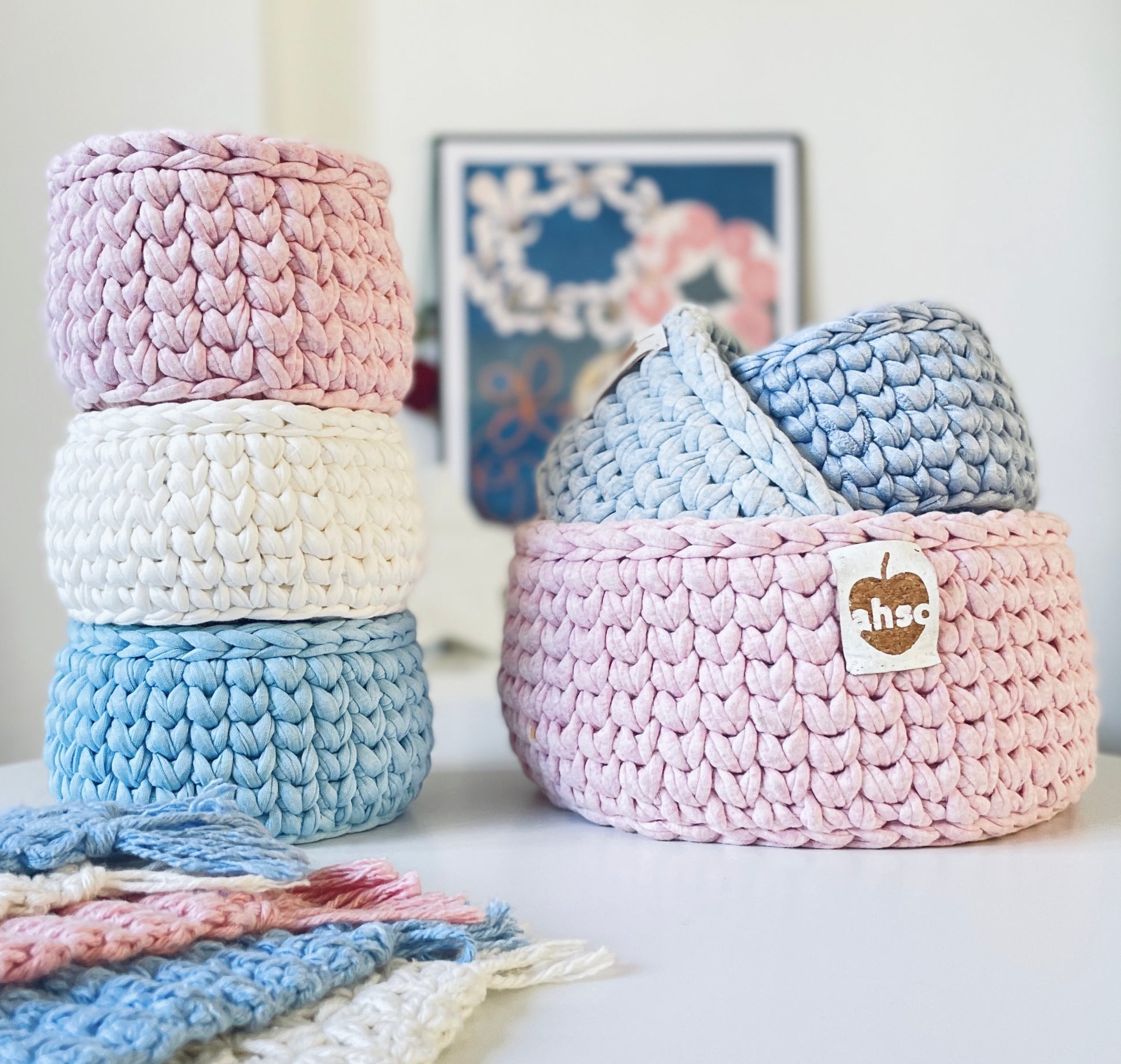 Modern Basket Workshop: Crochet with T-shirt Yarn – A heart shaped