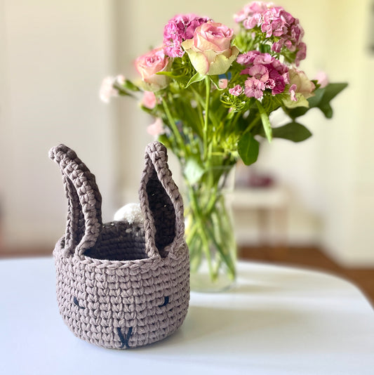 Harvey Hare Basket